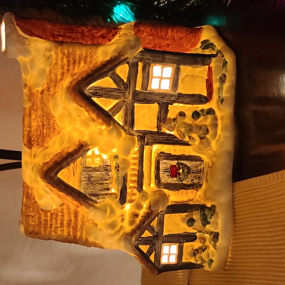 Christmas Village Very Vintage